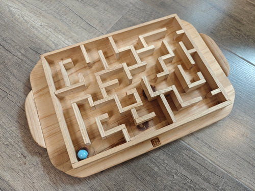 Stress Relief Fidget Toy – Handheld Marble Maze for Focus & Hand Exercise